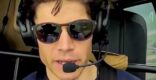 Een man van vele talenten? Wout van Aert is voor even helikopterpiloot