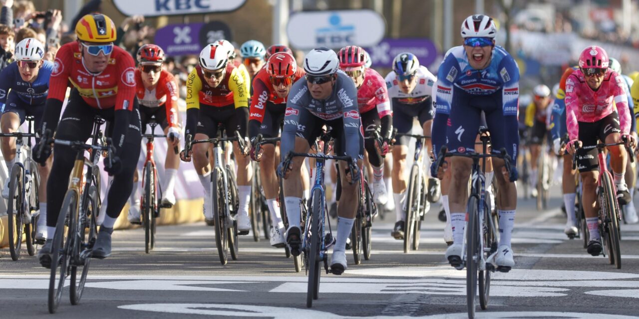 Het team van ‘Mathieu van der Poule’ gaat aan kop na de Omloop Het Nieuwsblad