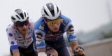 Pepijn Reinderink zit ruim een week na sleutelbeenbreuk weer op de fiets