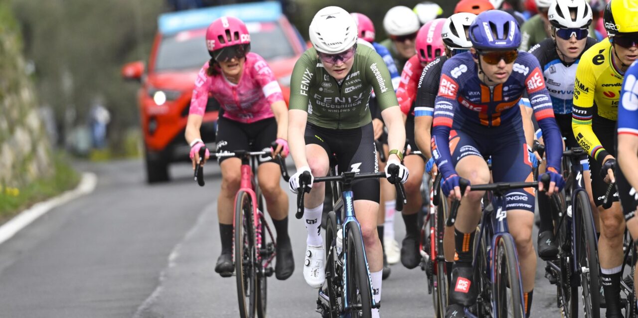 Puck Pieterse wil Milaan-San Remo van minimaal 200 kilometer: “Kwamen redelijk fris bij de Poggio”