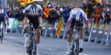 Juan Ayuso verslaat Primoz Roglic in bergrit Ronde van Catalonië na rechtstreeks duel