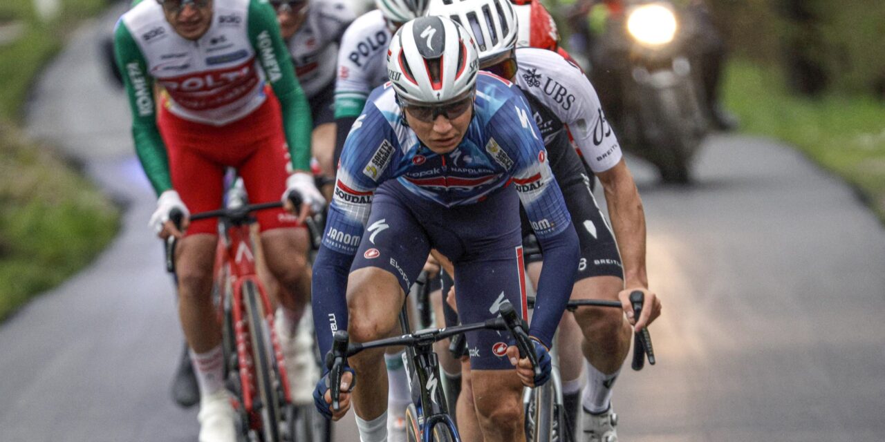 Vansevenant zoekt geen verklaringen voor mindere dag Evenepoel: “Het is gewoon simpel hier”