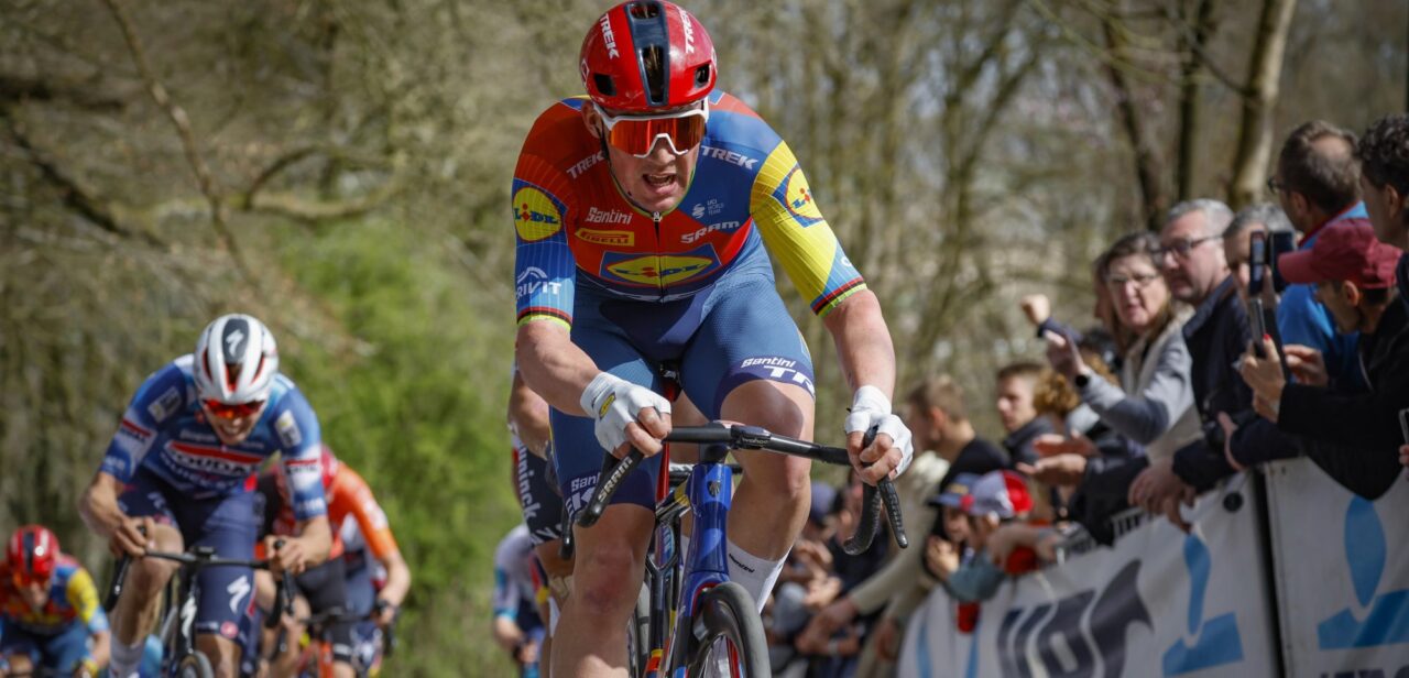 Liveblog Gent-Wevelgem 2025 – Reacties op overwinningen Pedersen en Wiebes