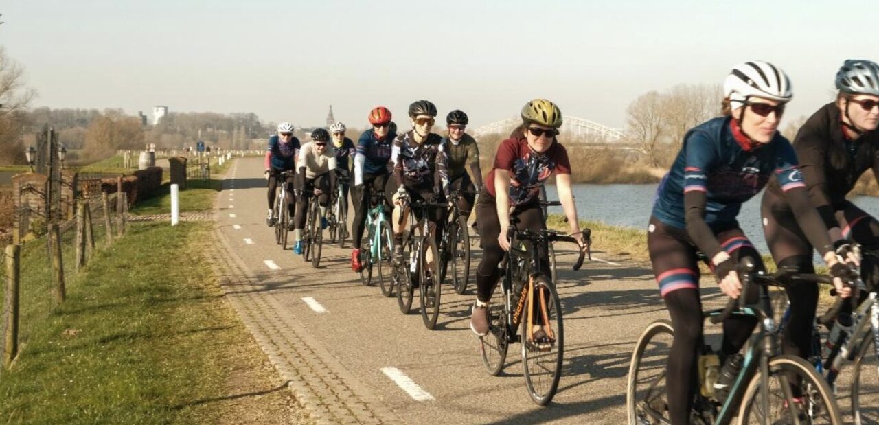 Tenue des Femmes viert Internationale Vrouwendag 2025 in Nijmegen