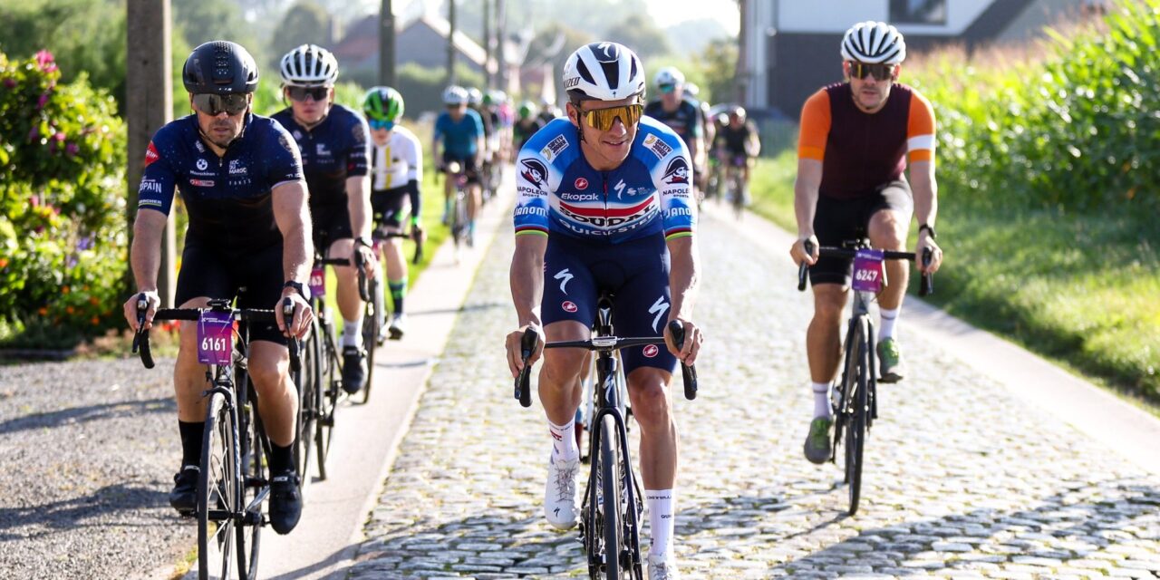 Na donkere maanden is Remco Evenepoel terug: “We hebben hem twee à drie maanden niet herkend”
