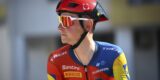 Sam Oomen ‘andermaal reserve’ voor Vuelta: “Zit gewoon in een ontzettend sterke ploeg”