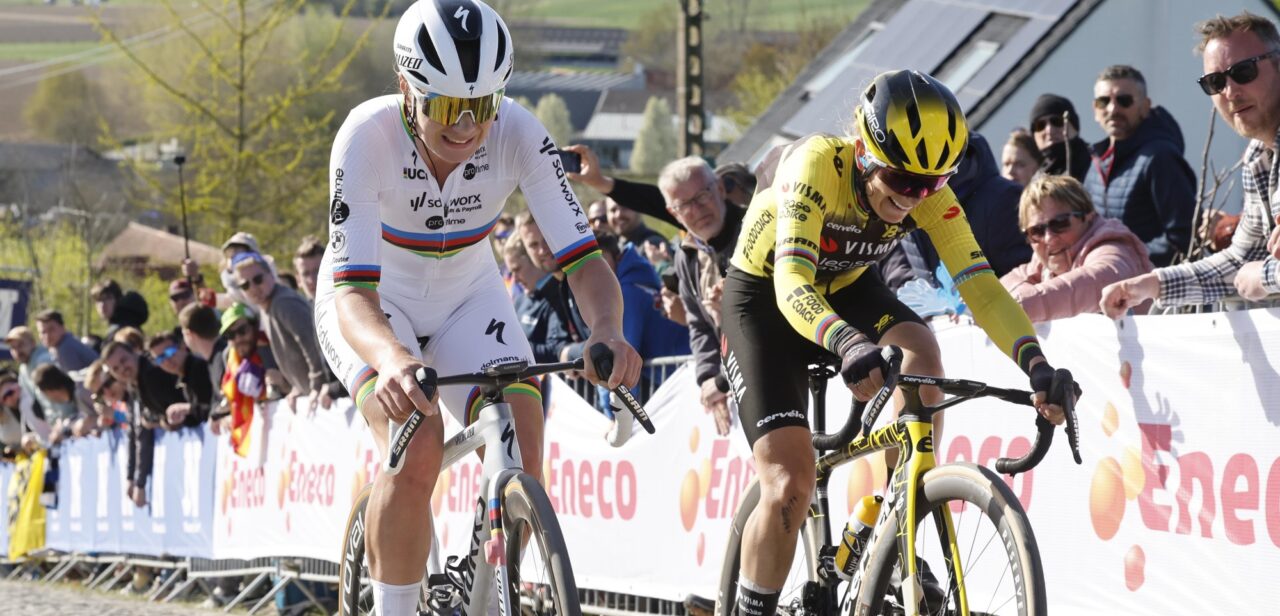 Pauline Ferrand-Prévot (2de) legt opmerkelijke tactiek uit in Ronde van Vlaanderen