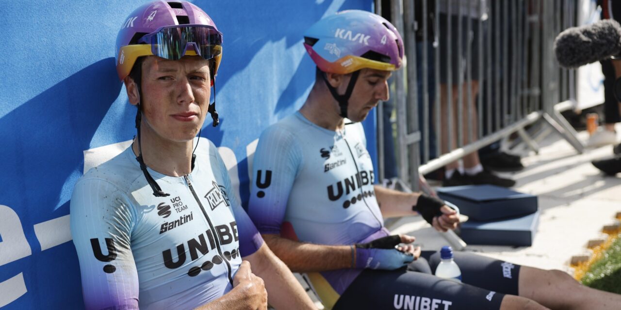 Alle renners knokken zich naar Roubaix: trots overheerst bij Bas Tietema en Unibet Tietema Rockets