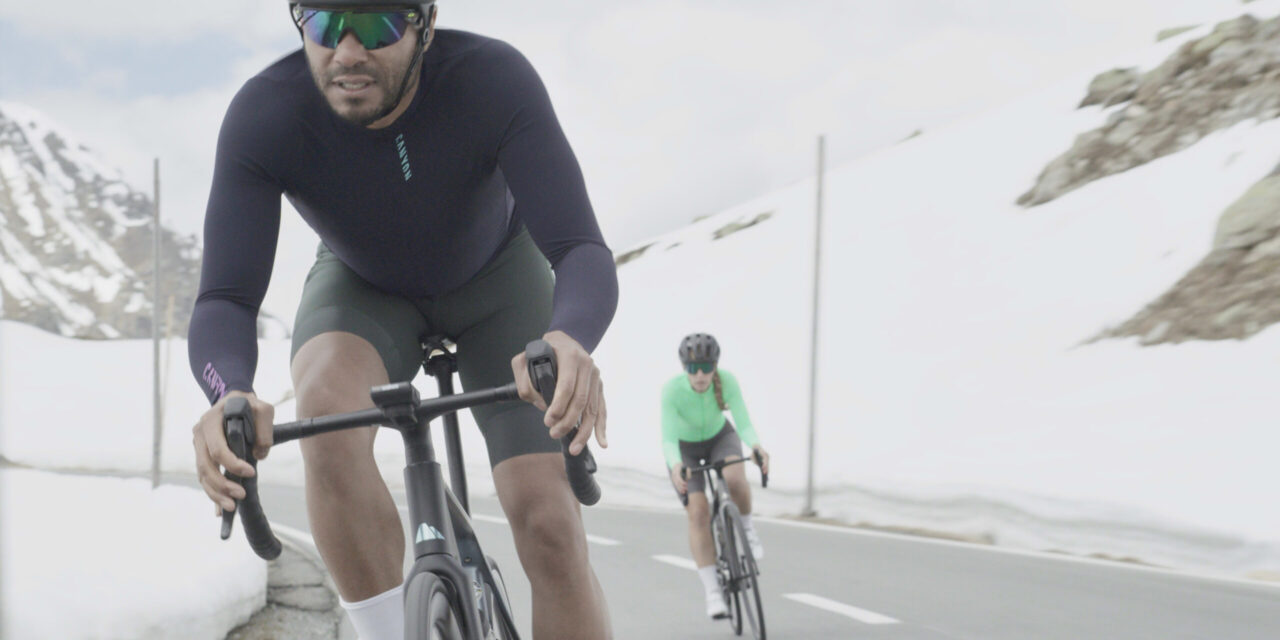 Canyon voorziet Ultimate én Endurace van update: nieuw stuur voor beide modellen
