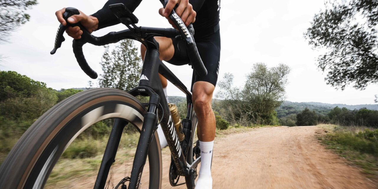 Canyon onthult nieuwe Grail gravelfiets met geveerde voorvork