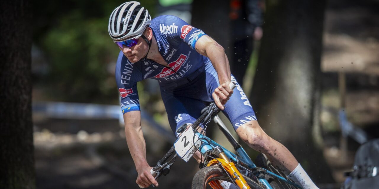 Gerben De Knegt ziet Van der Poel liever vaker mountainbiken: “Maar het is een beetje geven en nemen”