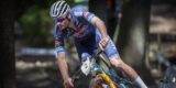 Gerben De Knegt ziet Van der Poel liever vaker mountainbiken: “Maar het is een beetje geven en nemen”