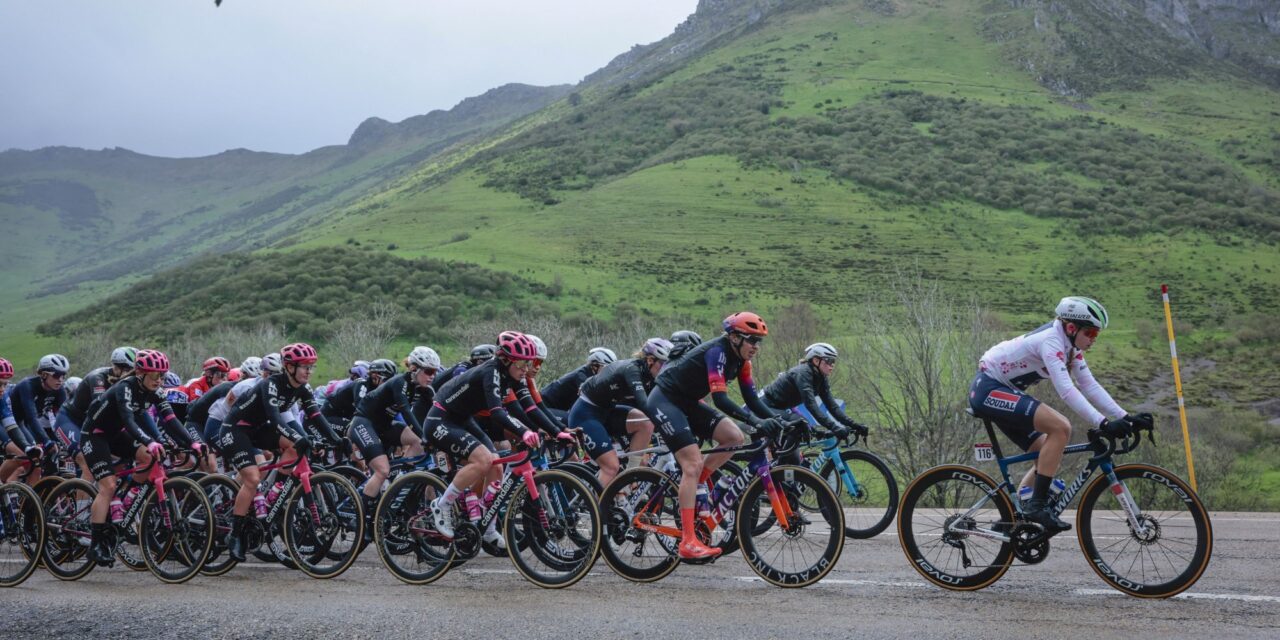 La Vuelta Femenina kent dit jaar apotheose op flanken van mythische Alto de l’Angliru