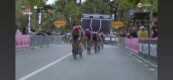 Giro 2025: Waarom staat er elke rit een opblaasbare onderbroek in de laatste kilometer?