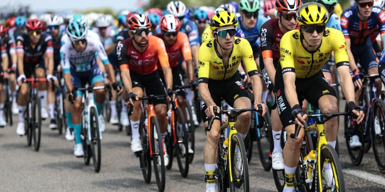 Simon Yates voelde zich goed in lastige Giro-finale: “Neem ik mee naar de volgende dagen”
