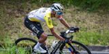 Giro 2025: INEOS-kopman Egan Bernal gaat ook tegen de vlakte