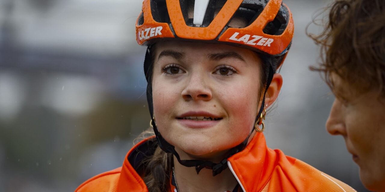 Arens en Koops op het podium in jeugdkoers Gent-Wevelgem, Nederlandse mannen spelen bijrol