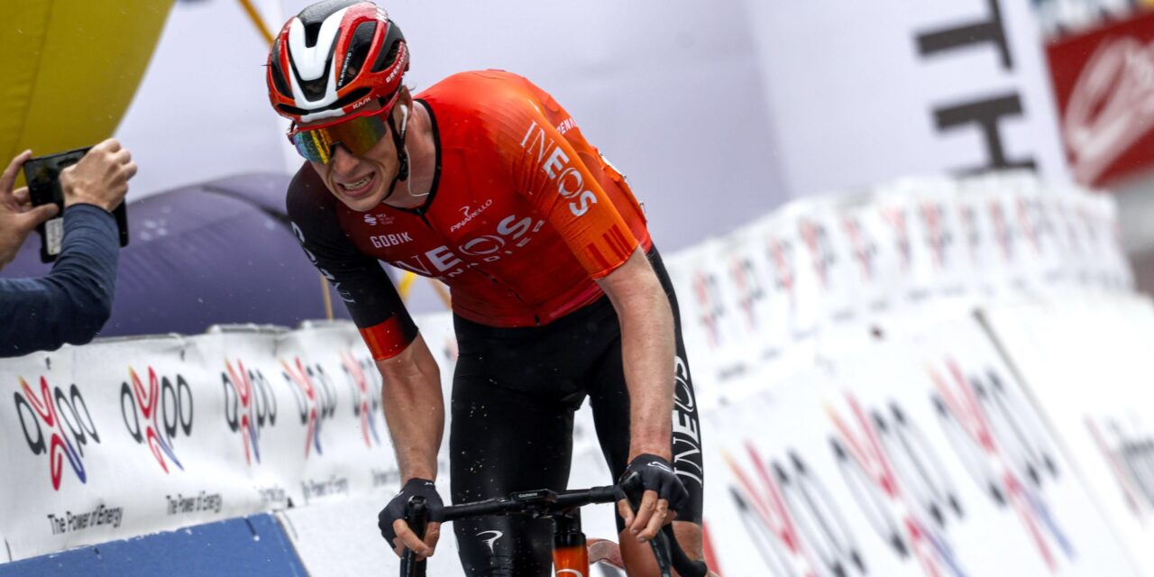 Giro 2025: Thymen Arensman verliest tijd en valt uit top-10
