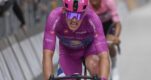 Wout van Aert baalt flink na tweede plaats: “Onderweg moest ik grote cartouche verschieten”
