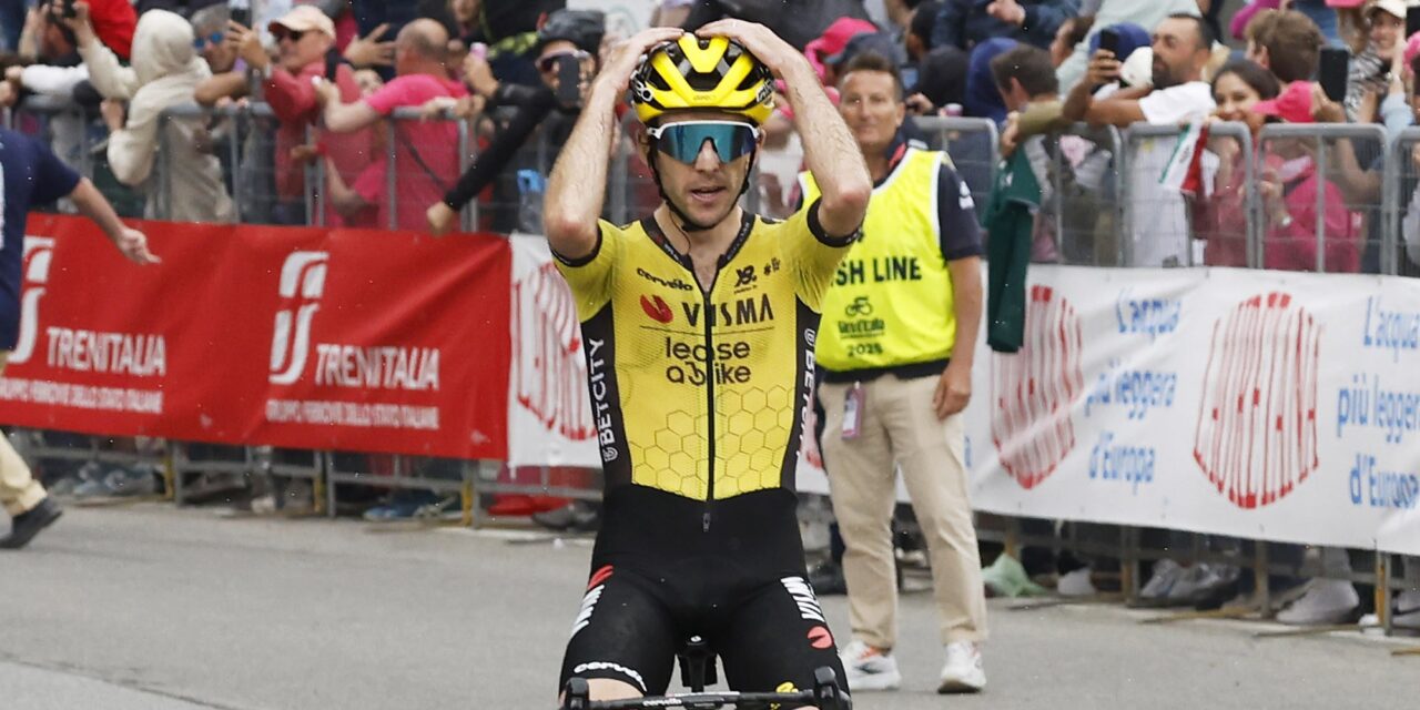 Giro 2025: Simon Yates verzekert zich van eindzege na krankzinnige bergrit over Colle delle Finestre