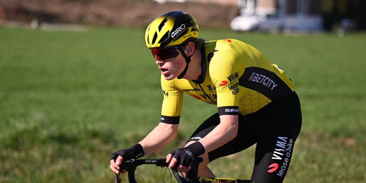 Akkefietje tijdens tweede rit Dauphiné komt Per Strand Hagenes en Nils Politt duur te staan