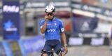 Crosser Filippo Agostinacchio klopt medevluchters in Giro Next Gen
