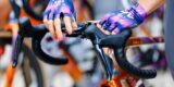 Flinke kritiek op nieuwe minimale stuurbreedte: Voortdurend onvermogen van de UCI
