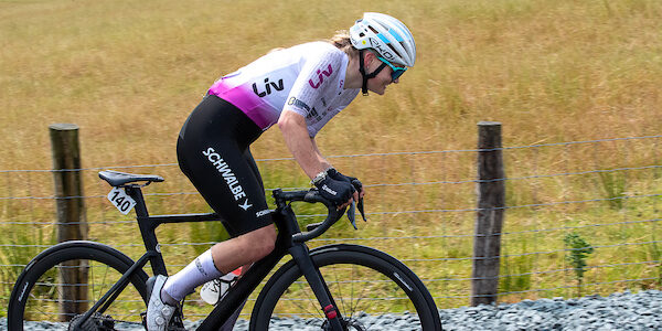 Menting en Abma winnen Liv Schwalbe Toekomstcup, mannen krijgen nog spannende ontknoping