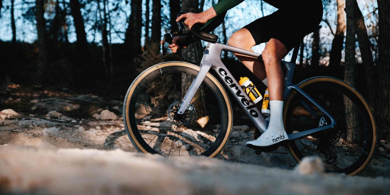 Cervélo onthult vernieuwde Áspero-5 gravelbike: “Meest aerodynamische gravelfiets ooit”