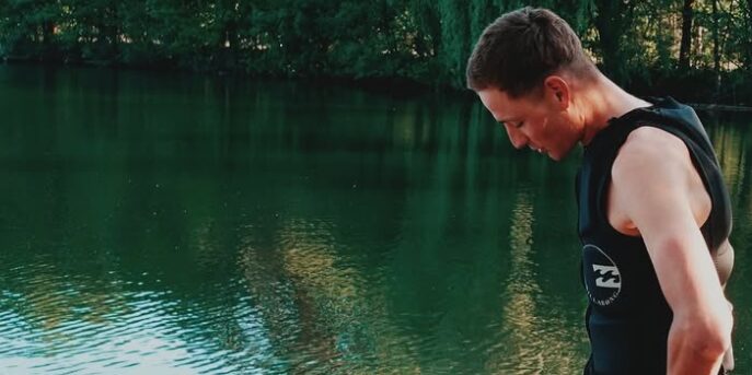 Mathieu van der Poel combineert trainingsweken met golf én waterskiën
