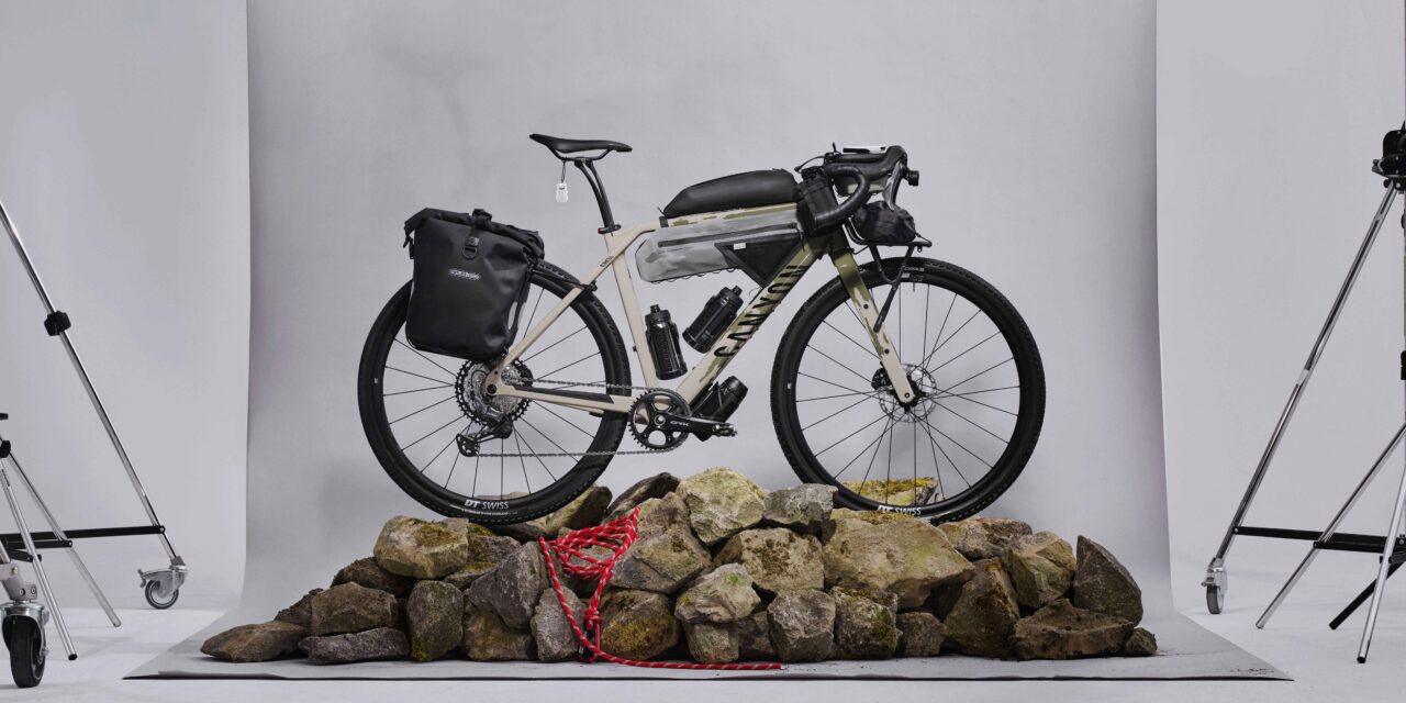 Canyon vernieuwt Grizl gravelbike met bijzonder stuur en geïntegreerde verlichting