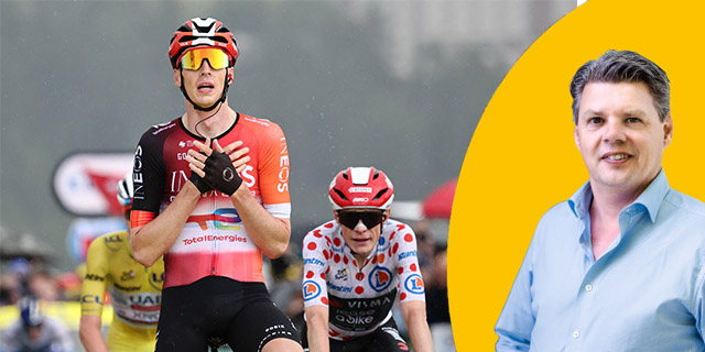 Thymen Arensman laat het jongetje weer leven