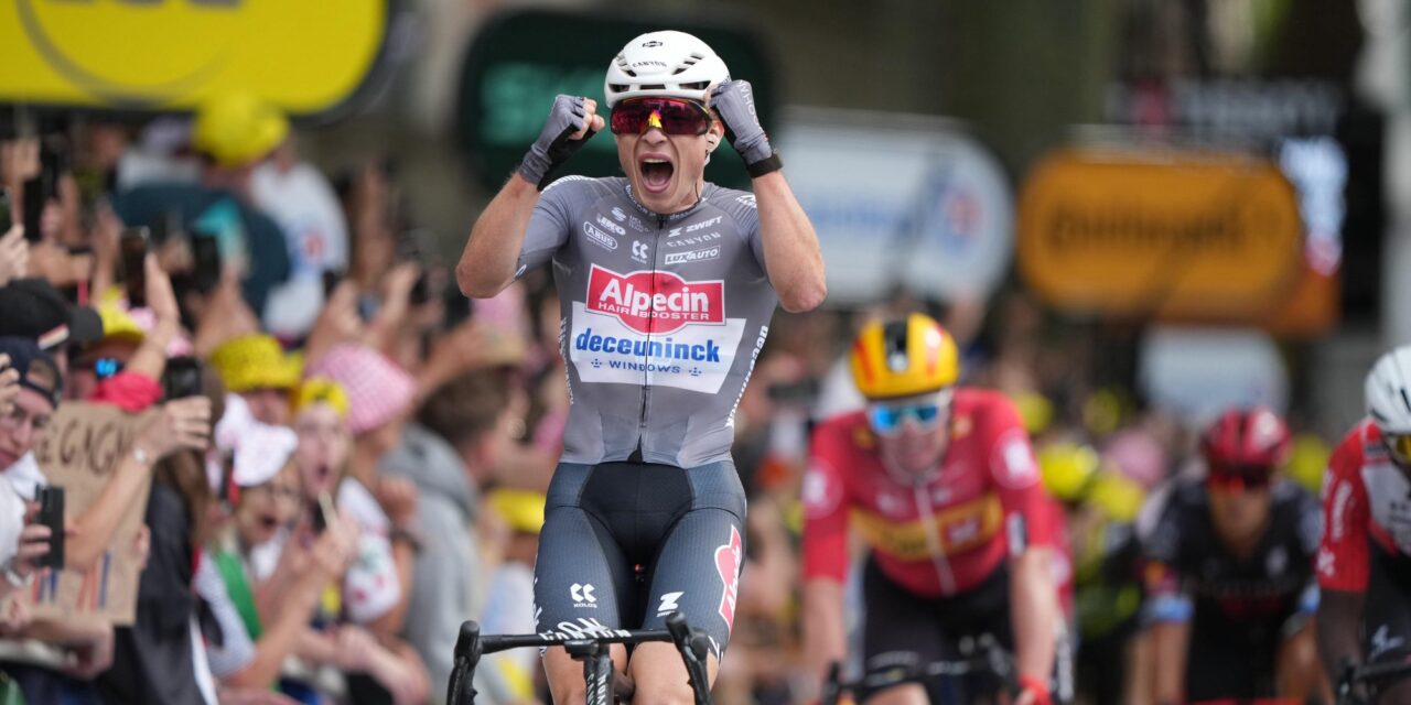 Tour 2025: Jasper Philipsen sprint naar gele trui in Lille na waaierspektakel, tijdverlies Evenepoel en Roglic