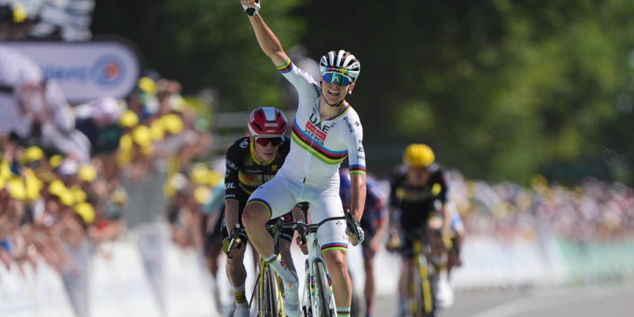 Tour 2025: Tadej Pogacar slaat dubbelslag op Mur-de-Bretagne, Van der Poel moet inspanningen bekopen
