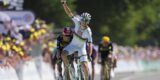 Tour 2025: Tadej Pogacar slaat dubbelslag op Mur-de-Bretagne, Van der Poel moet inspanningen bekopen