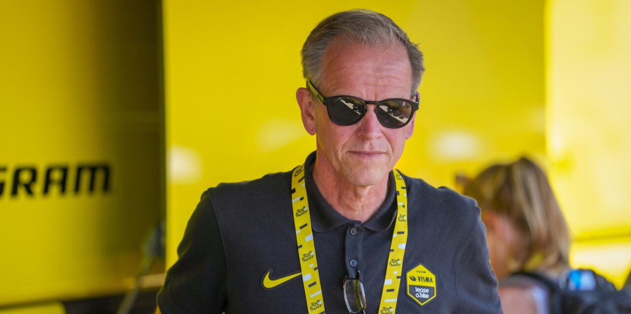 Richard Plugge bijt van zich af na kritiek op Visma | Lease a Bike: Wie is Bjarne Riis?