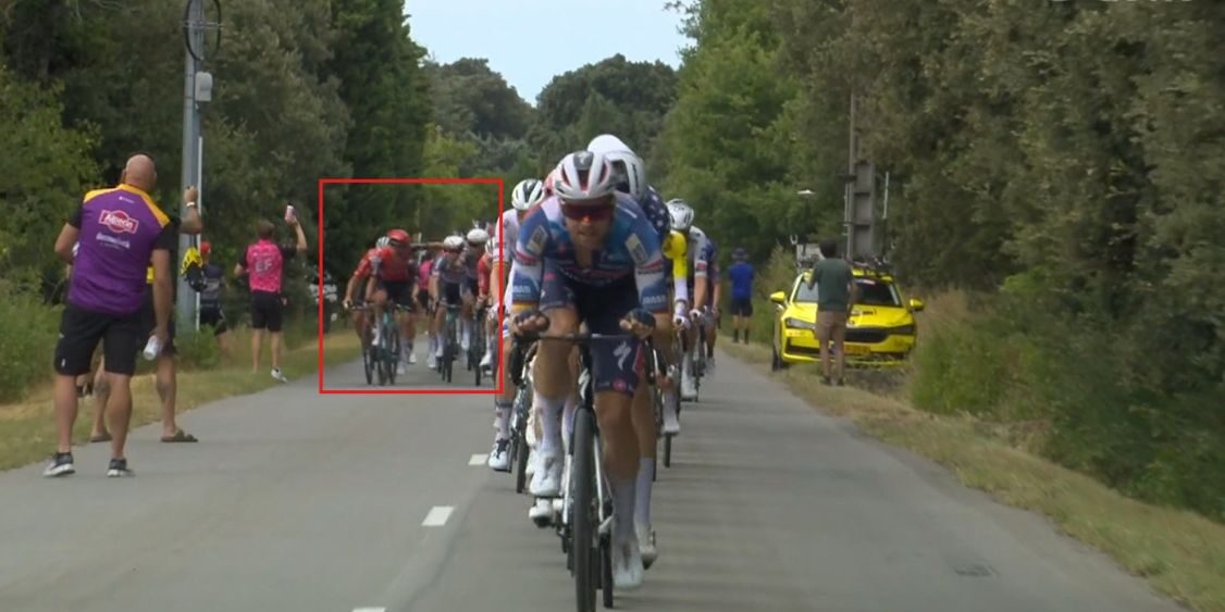 Handgemeen levert Jonas Rickaert gele kaart op, ook Amaury Capiot ontvangt straf