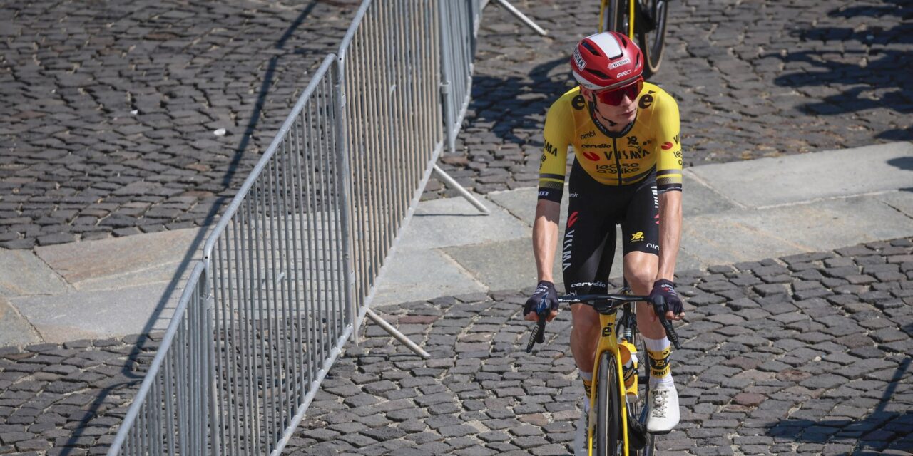 Vuelta 2025: Jonas Vingegaard betrokken bij grote valpartij