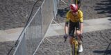 Vuelta 2025: Jonas Vingegaard betrokken bij grote valpartij