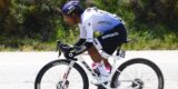 Vuelta 2026: Sergio Chumil zorgt voor eerste opgave na valpartij