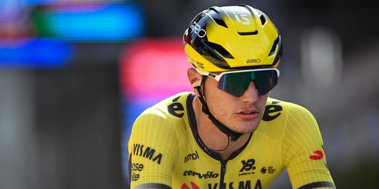 Kooij komt met de schrik vrij na val in Renewi Tour, lead-out McLay geeft wel op