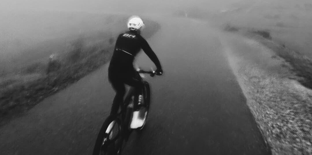 Mathieu van der Poel bereidt zich op bekende Tour-col voor op MTB-doelen