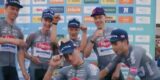 Video van ploegenvoorstelling Renewi Tour gaat viraal: “Leukste ploegenpresentatie ooit!”