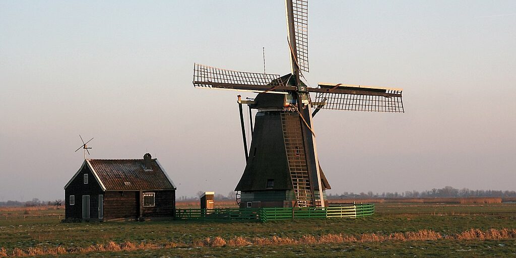 Vernieuwde monumentale fietsroute Wormerland toont historie van de streek