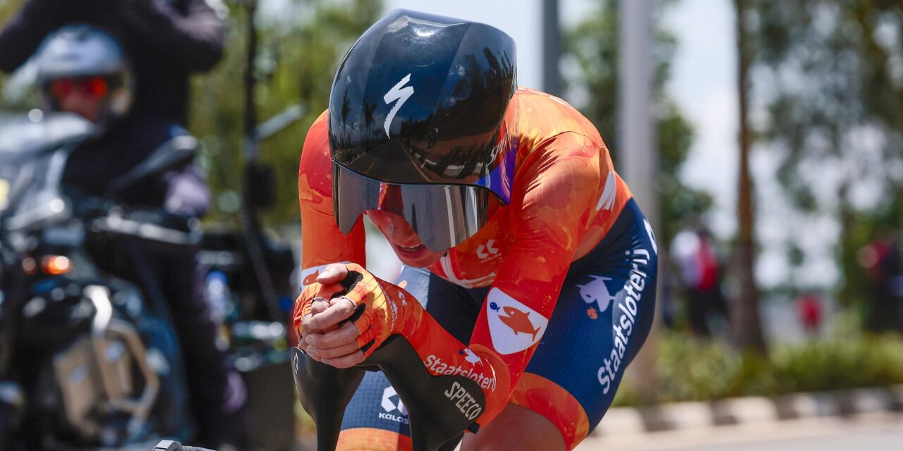 Demi Vollering slaakt diepe zucht na WK-brons: “Het gevoel was zó slecht”