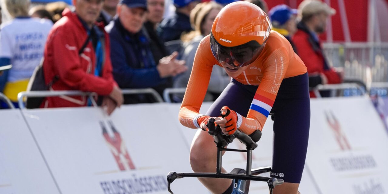 WK 2025: Megan Arens zorgt voor Nederlands tijdritgoud bij junioren
