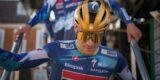 Bedrijvige Remco Evenepoel moet in laatste instantie passen, Gregoire klopt Alaphilippe in Tour of Britain
