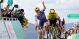 Remco Evenepoel slaat met machtige sprint toe in koninginnenrit Tour of Britain