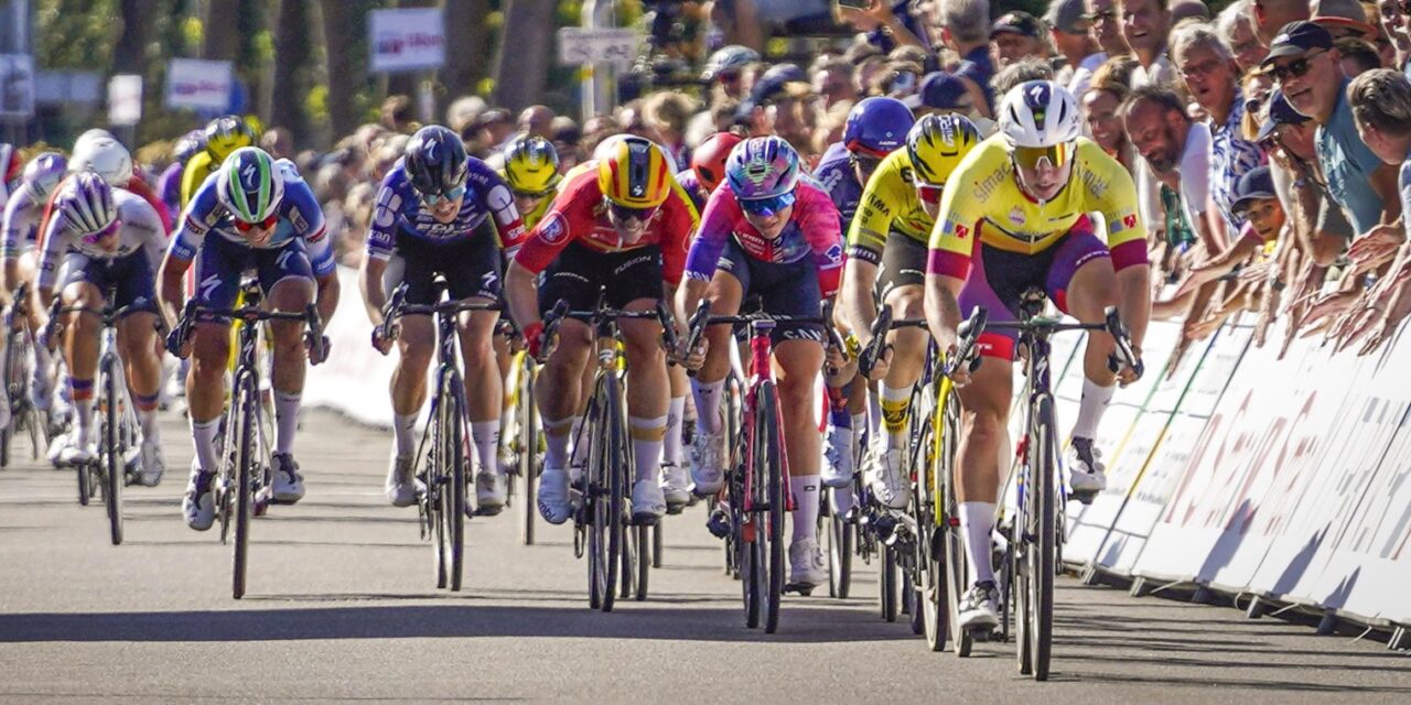 Lorena Wiebes sluit Simac Ladies Tour af met vijf ritzeges en de eindoverwinning