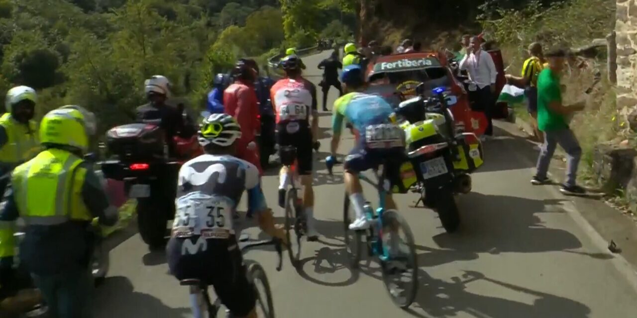 Vuelta 2025: Actievoerders blokkeren weg aan de voet van Alto de l’Angliru